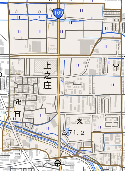 大字上之庄とその周辺の地図。町の範囲を重ねている
