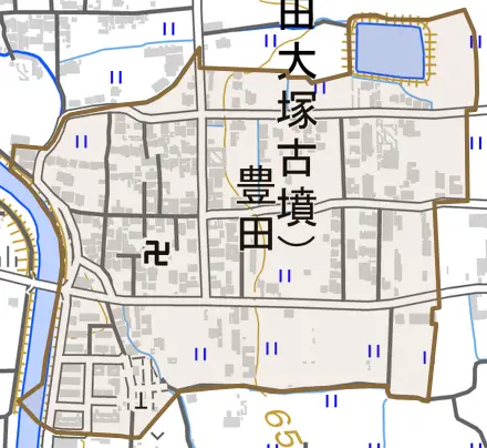 大字豊田とその周辺の地図。町の範囲を重ねている