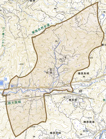 大字吉隠とその周辺の地図。町の範囲を重ねている