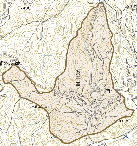 大字梨子堂とその周辺の地図。町の範囲を重ねている