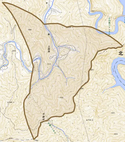 大字上桑原とその周辺の地図。町の範囲を重ねている
