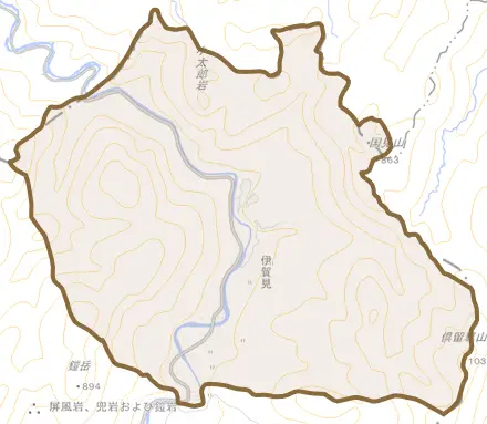 大字伊賀見とその周辺の地図。町の範囲を重ねている