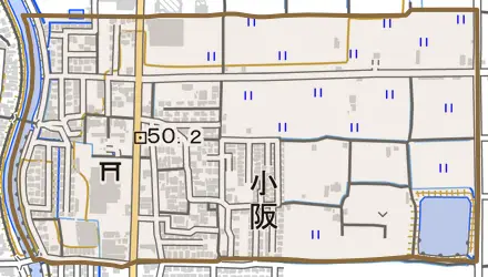 大字小阪とその周辺の地図。町の範囲を重ねている