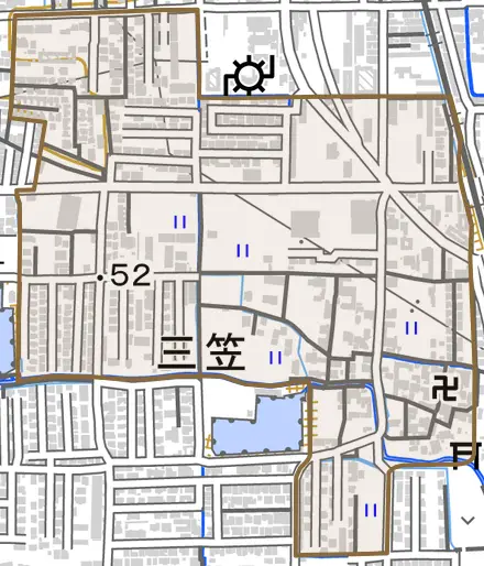 大字三笠とその周辺の地図。町の範囲を重ねている