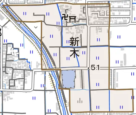 大字新木とその周辺の地図。町の範囲を重ねている