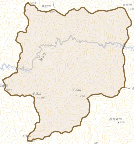 大字上湯川とその周辺の地図。町の範囲を重ねている
