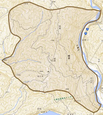 大字樫原とその周辺の地図。町の範囲を重ねている