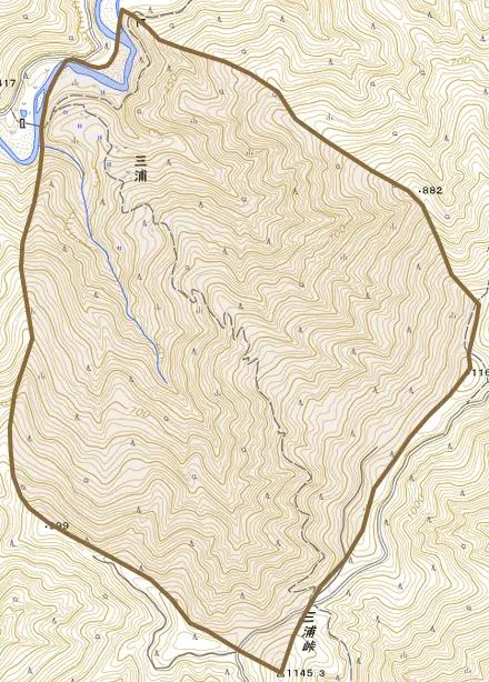 大字三浦とその周辺の地図。町の範囲を重ねている