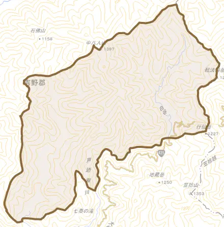大字大野とその周辺の地図。町の範囲を重ねている