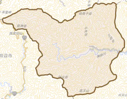 大字杉清とその周辺の地図。町の範囲を重ねている