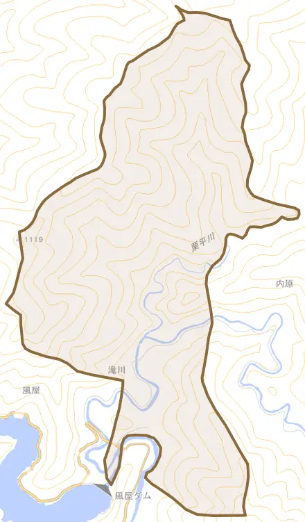 大字滝川とその周辺の地図。町の範囲を重ねている