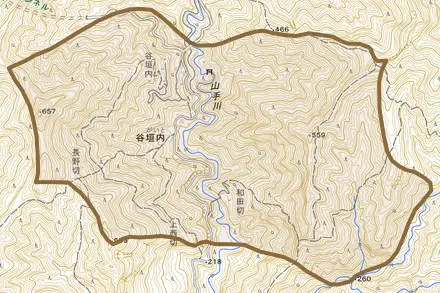 大字谷垣内とその周辺の地図。町の範囲を重ねている