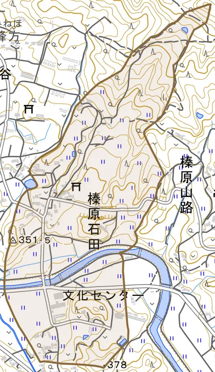 榛原石田とその周辺の地図。町の範囲を重ねている