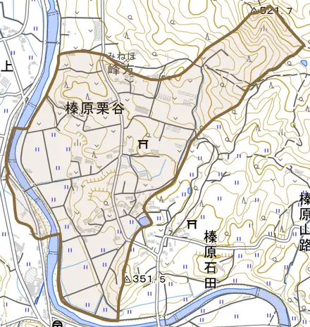 榛原栗谷とその周辺の地図。町の範囲を重ねている