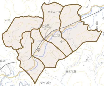 室生三本松とその周辺の地図。町の範囲を重ねている