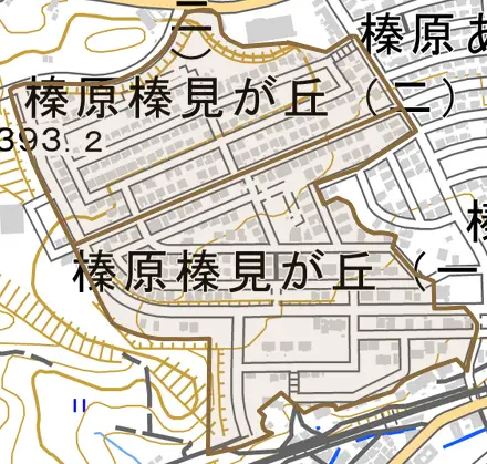 榛原榛見が丘とその周辺の地図。町の範囲を重ねている