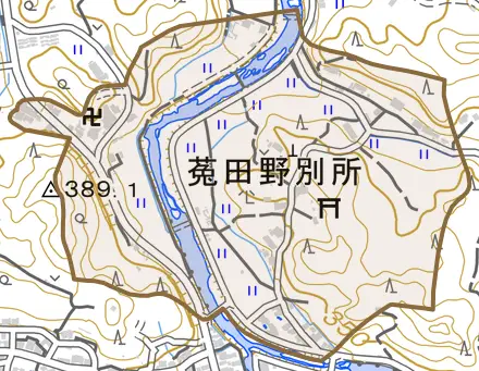 菟田野別所とその周辺の地図。町の範囲を重ねている