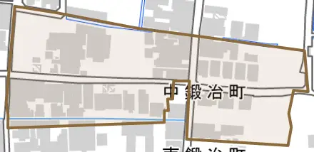 中鍛冶町とその周辺の地図。町の範囲を重ねている