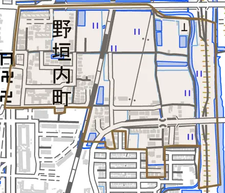 野垣内町とその周辺の地図。町の範囲を重ねている