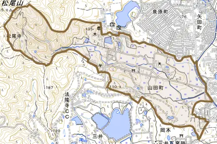 山田町とその周辺の地図。町の範囲を重ねている