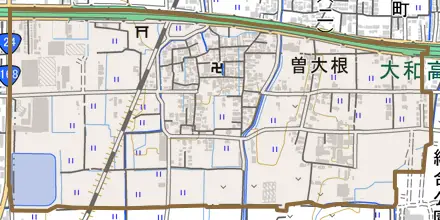 大字曽大根とその周辺の地図。町の範囲を重ねている