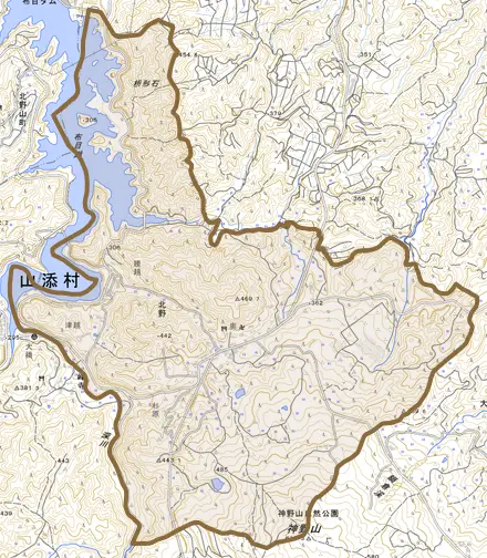 大字北野とその周辺の地図。町の範囲を重ねている
