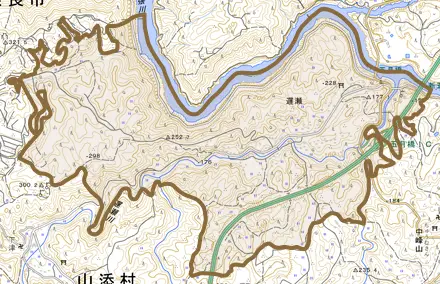大字遅瀬とその周辺の地図。町の範囲を重ねている