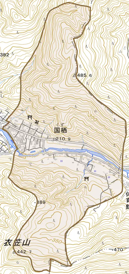 大字国栖とその周辺の地図。町の範囲を重ねている