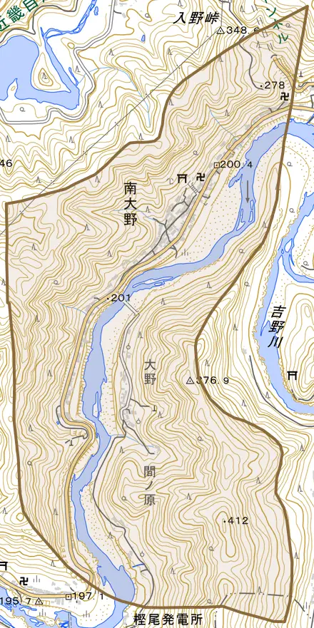 大字南大野とその周辺の地図。町の範囲を重ねている