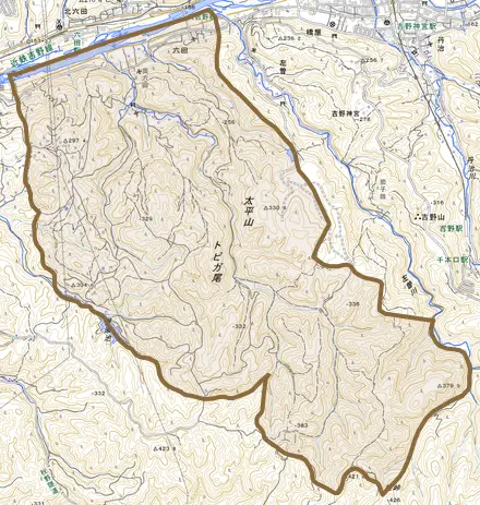 大字六田とその周辺の地図。町の範囲を重ねている