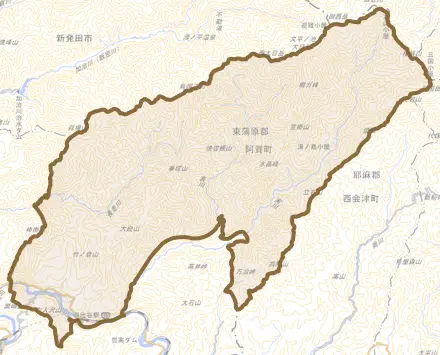 日出谷とその周辺の地図。町の範囲を重ねている