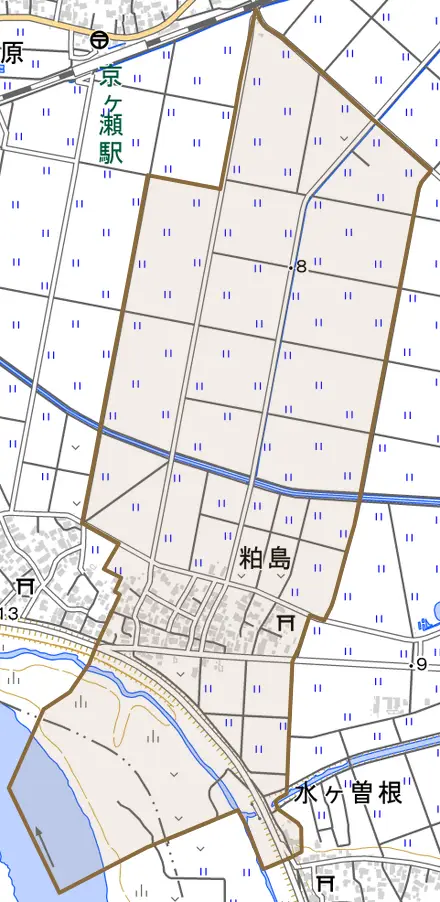 粕島とその周辺の地図。町の範囲を重ねている