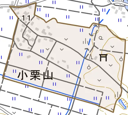 小栗山とその周辺の地図。町の範囲を重ねている