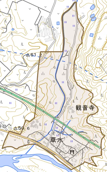 草水とその周辺の地図。町の範囲を重ねている