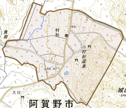 村杉とその周辺の地図。町の範囲を重ねている