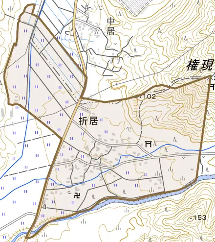 折居とその周辺の地図。町の範囲を重ねている