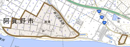 渡場とその周辺の地図。町の範囲を重ねている