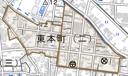 東本町とその周辺の地図。町の範囲を重ねている