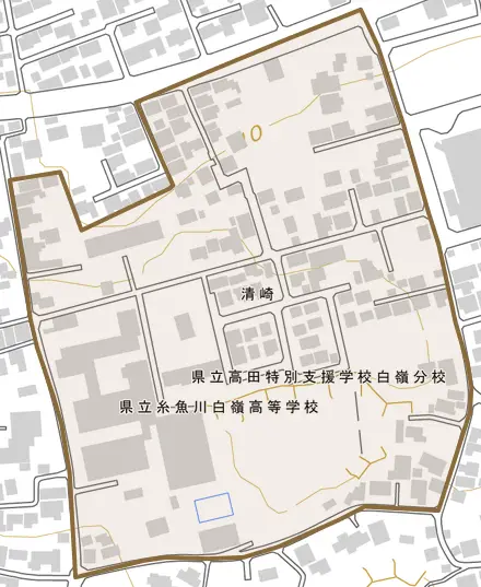 清崎とその周辺の地図。町の範囲を重ねている