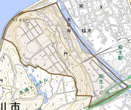 大字大平寺とその周辺の地図。町の範囲を重ねている