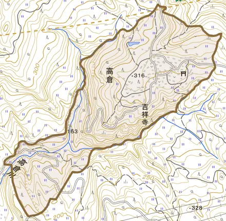 大字高倉とその周辺の地図。町の範囲を重ねている