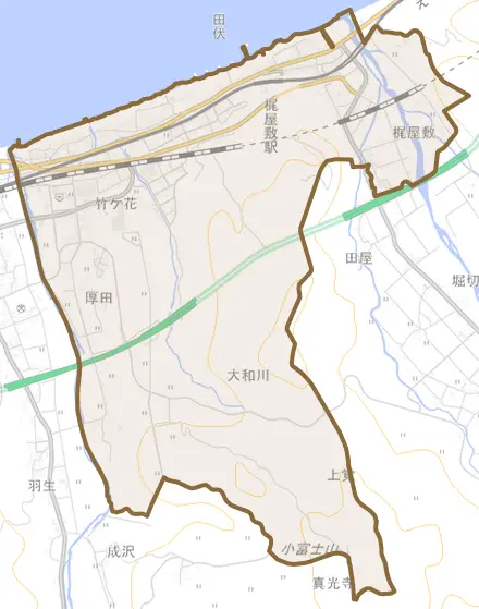 大字竹ケ花とその周辺の地図。町の範囲を重ねている
