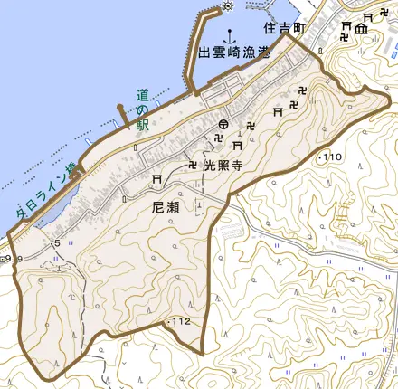 大字尼瀬とその周辺の地図。町の範囲を重ねている