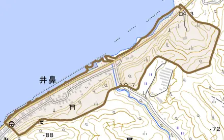 大字井鼻とその周辺の地図。町の範囲を重ねている