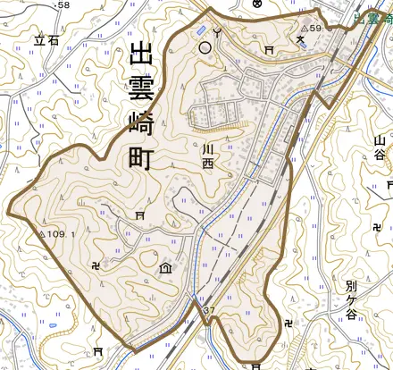 大字川西とその周辺の地図。町の範囲を重ねている