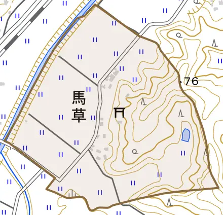 大字馬草とその周辺の地図。町の範囲を重ねている