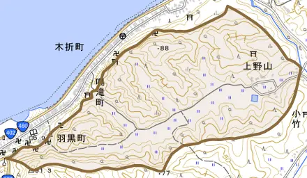 大字上野山とその周辺の地図。町の範囲を重ねている