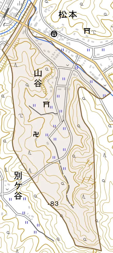 大字山谷とその周辺の地図。町の範囲を重ねている