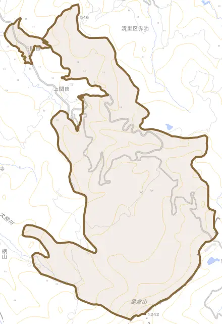 板倉区関田とその周辺の地図。町の範囲を重ねている