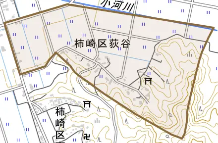 柿崎区荻谷とその周辺の地図。町の範囲を重ねている
